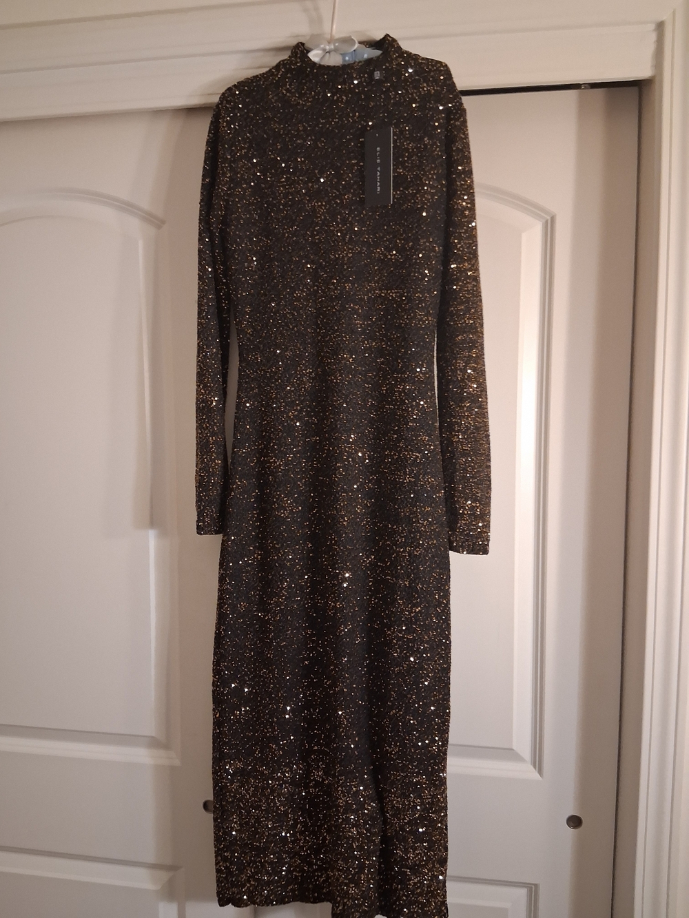 Elie Tahari Black and Gold Long-Sleeve Sparkle Maxi Dress